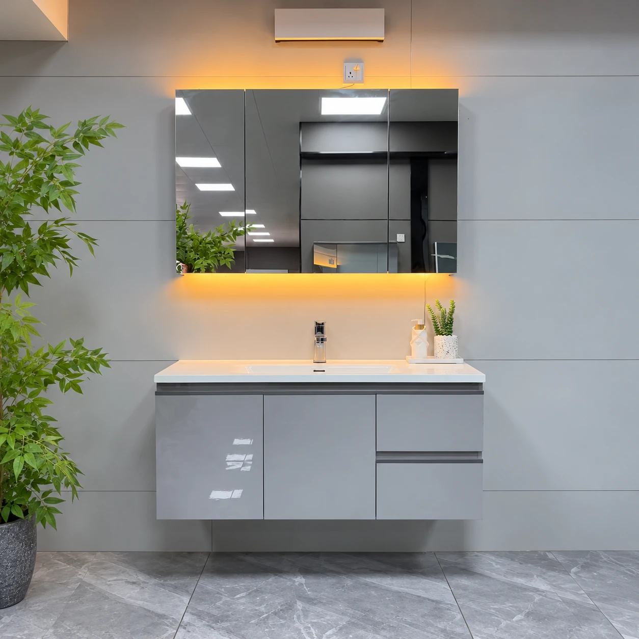 Meuble de salle de bain gris clair